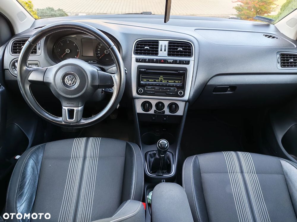 Volkswagen Polo - 8