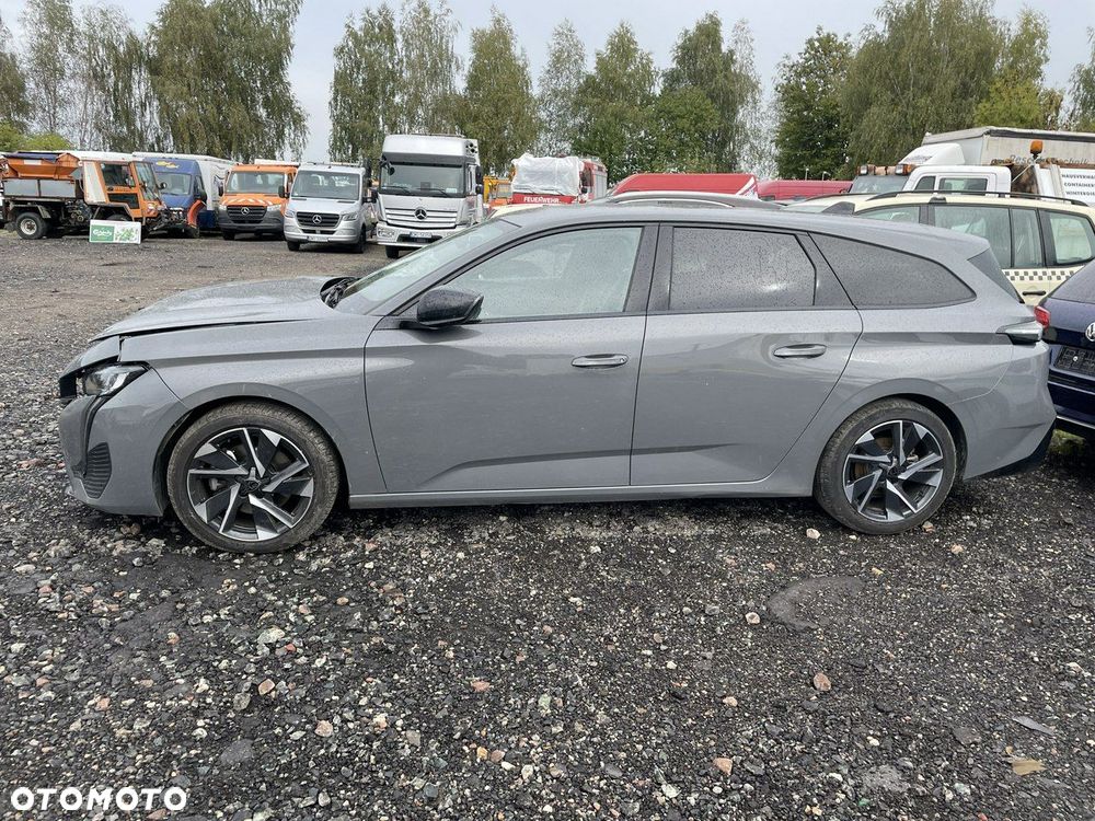 Peugeot 308 - 23