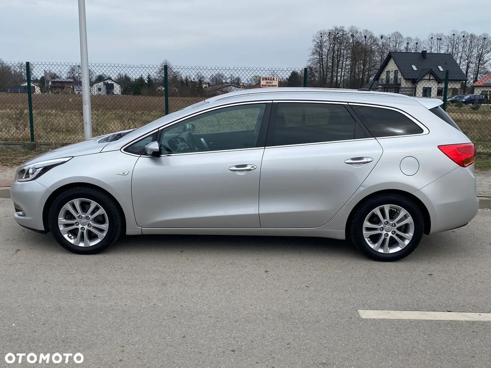 Kia Ceed 1.4 CVVT Dream Team Edition - 2