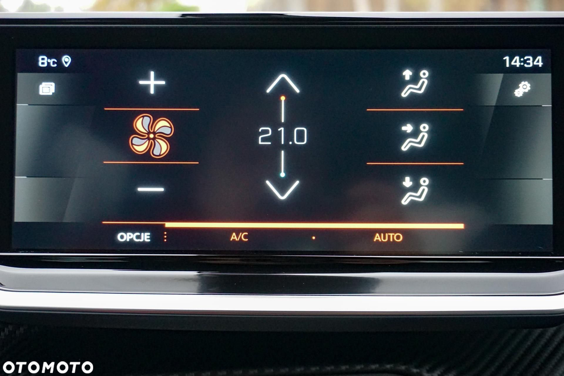 Peugeot 2008 - 28