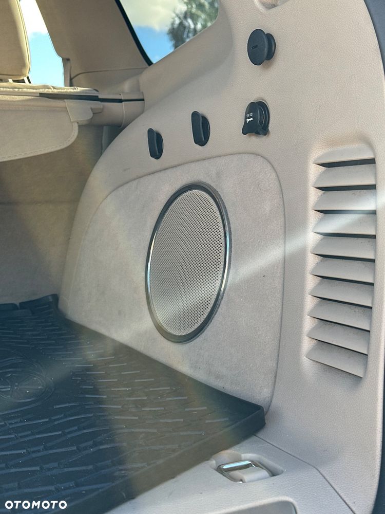 Jeep Grand Cherokee 5.7 V8 HEMI Overland - 22