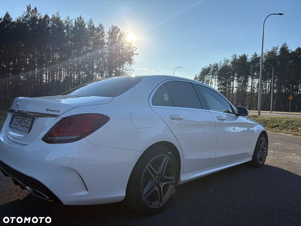 Mercedes-Benz Klasa C 300 9G-TRONIC AMG Line - 8
