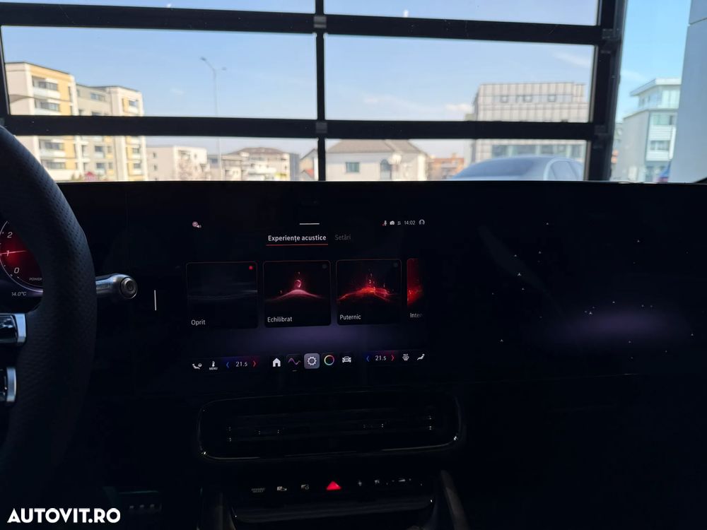 Mercedes-Benz CLA - 13