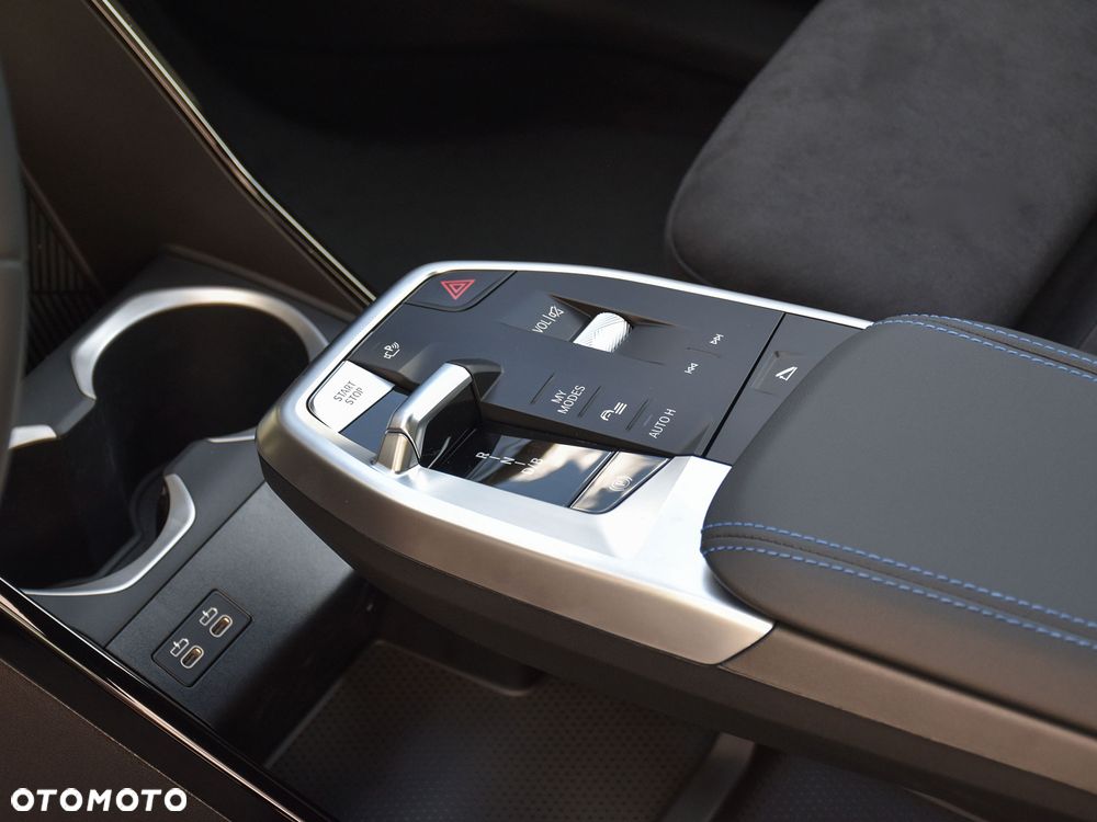 BMW iX1 xDrive30 - 29