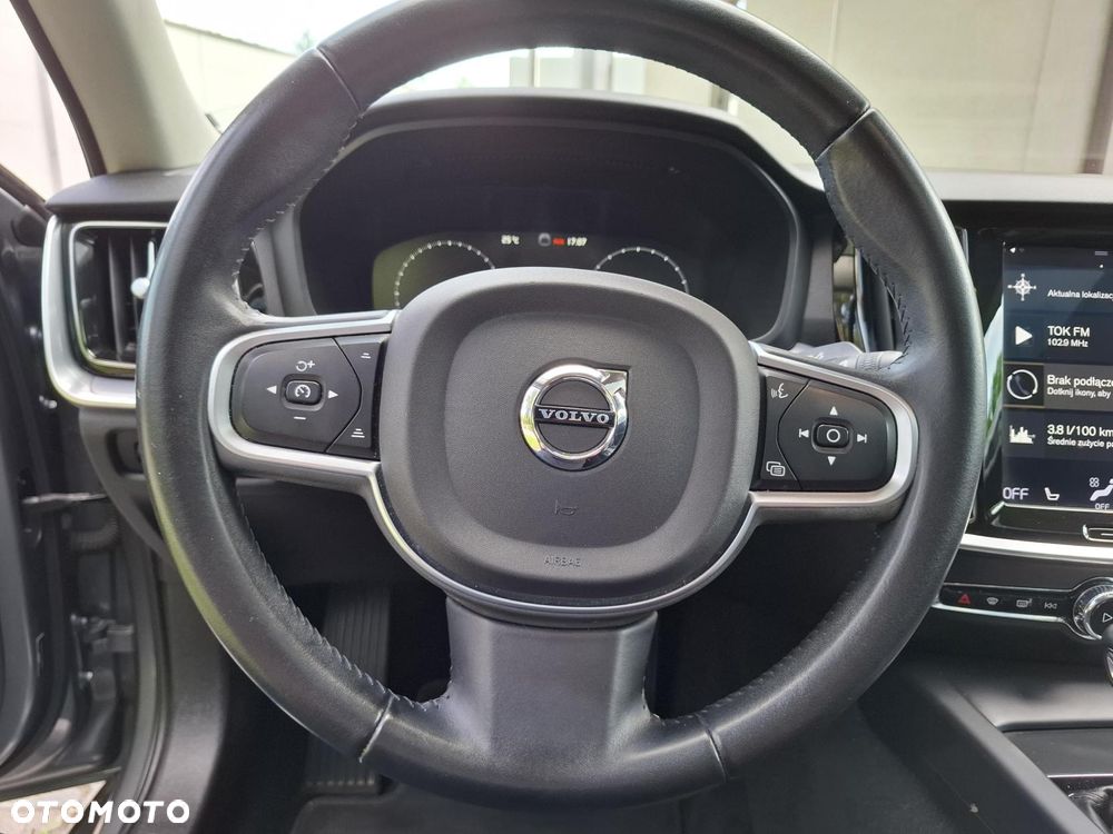 Volvo S60 T6 AWD Momentum Pro - 10