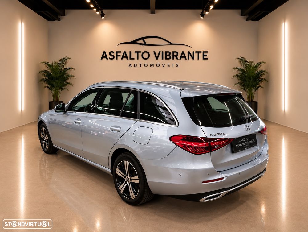 Mercedes-Benz C 300 e T 9G-TRONIC Avantgarde - 4