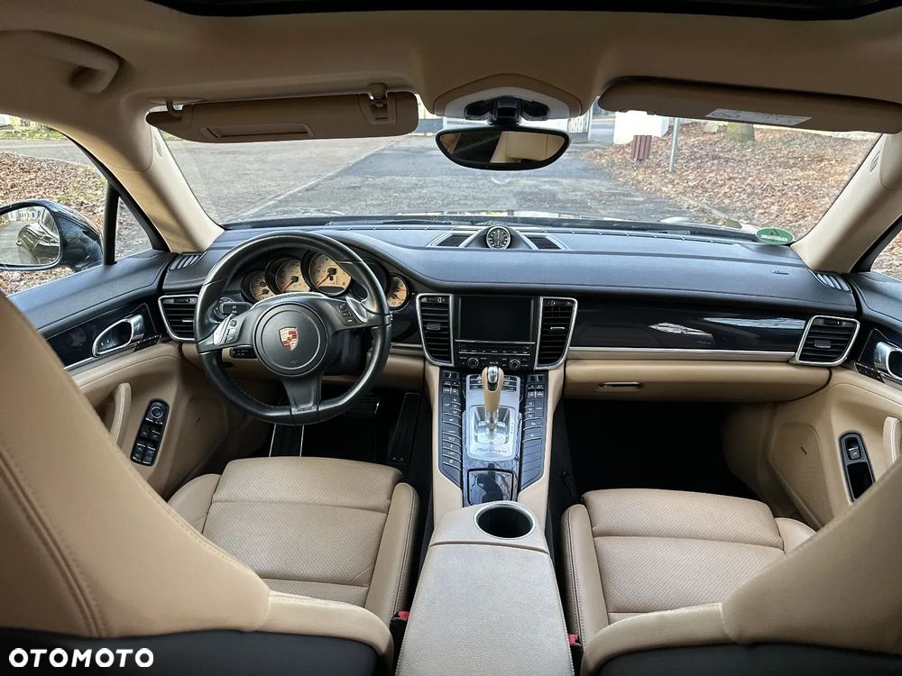 Porsche Panamera S PDK - 21