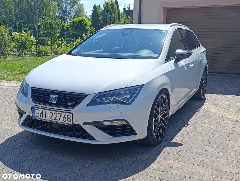 Seat Leon Sportstourer 2.0 TSI Cupra S&S DSG - 2