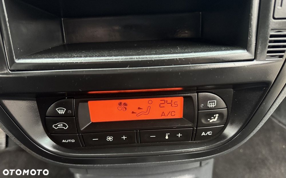 Citroën C2 1.4 VTR - 32