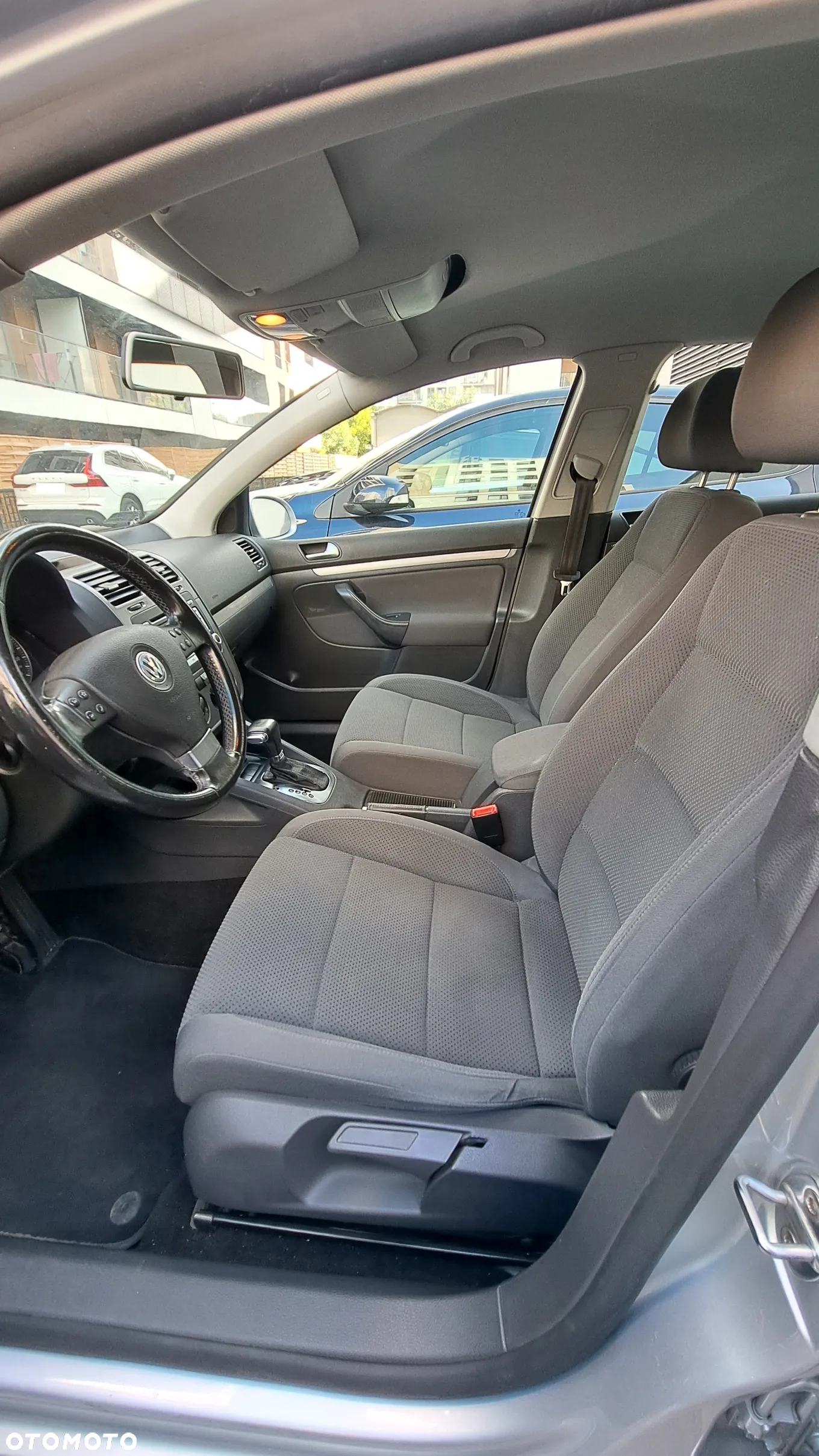 Volkswagen Golf V 1.4 TSI Comfortline DSG - 34