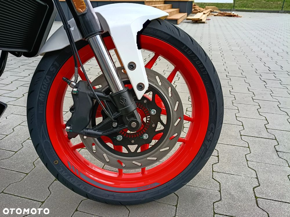 Morbidelli N125V - 9