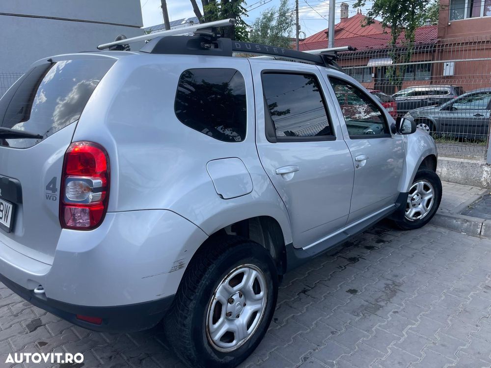 Dacia Duster 1.2 TCe 4x4 Laureate - 3