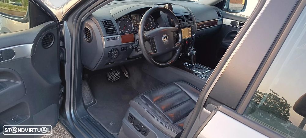VW Touareg 2.5 TDi Tiptronic - 8