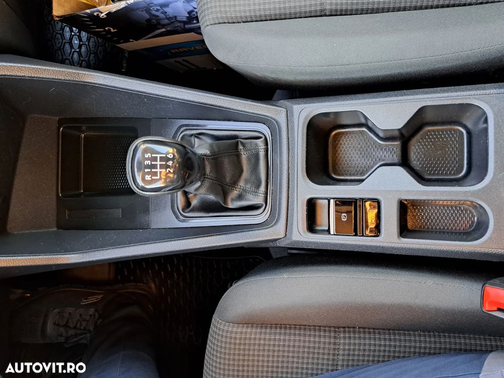 Volkswagen Caddy - 13