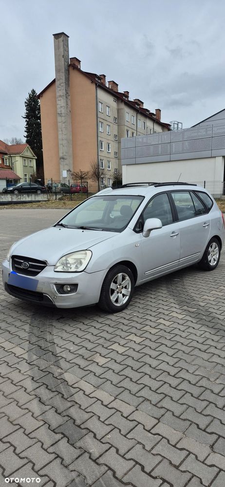 Kia Carens 2.0 CRDi Freedom 7os - 1