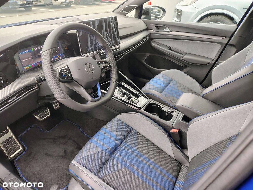 Volkswagen Golf Variant 2.0 TSI 4Motion R - 16