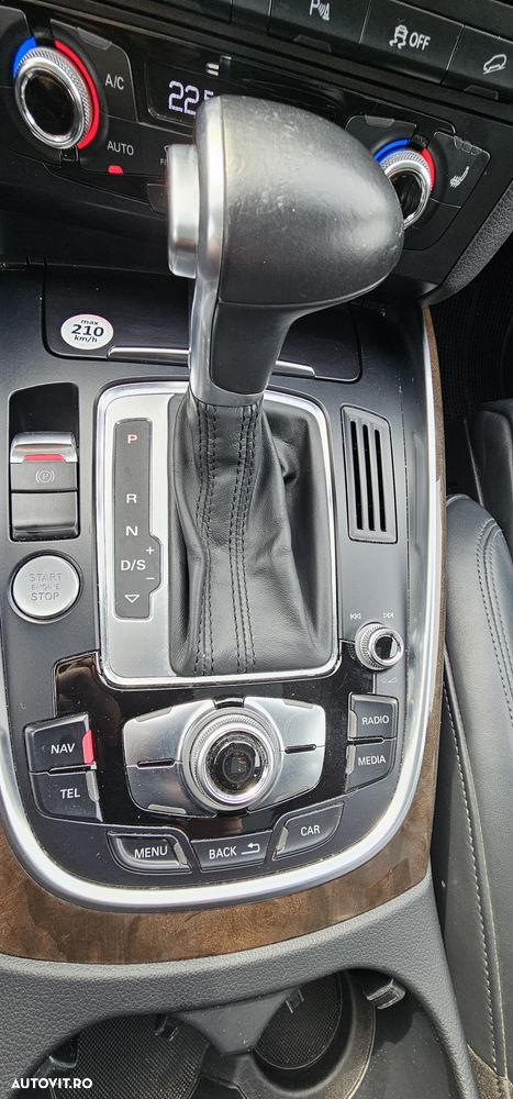 Audi Q5 3.0 TDI Quattro clean Stronic - 10