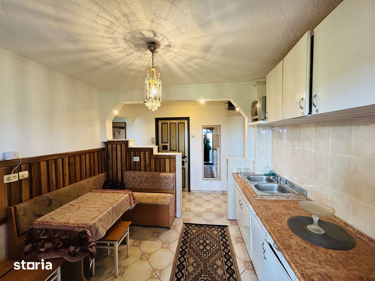 Apartament 2 camere - Decomandat, etaj 3 - Vasile Aaron/Sibiu — fotografia 1