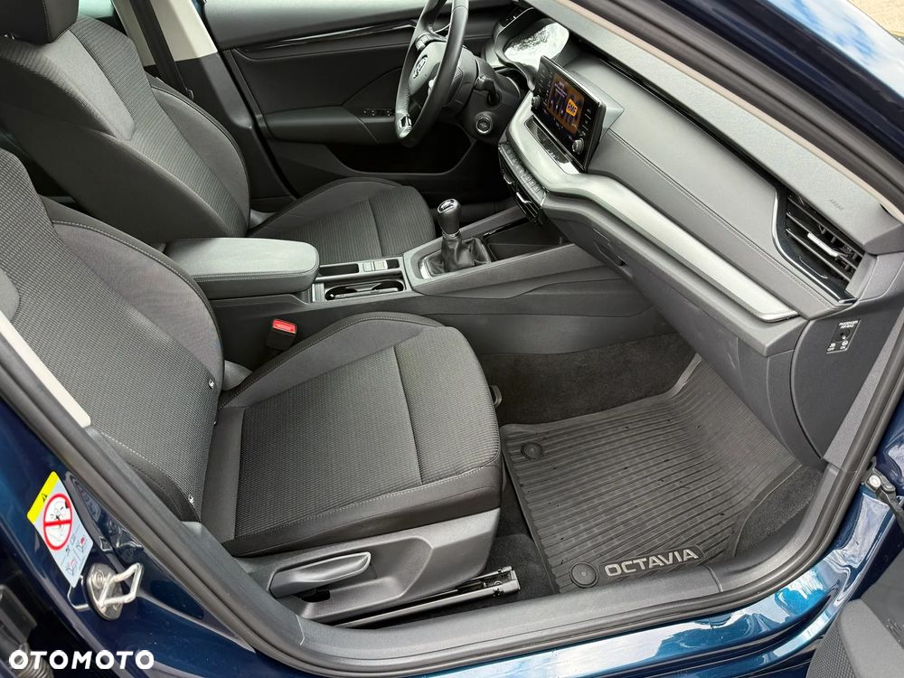 Skoda Octavia 2.0 TDI Ambition - 19