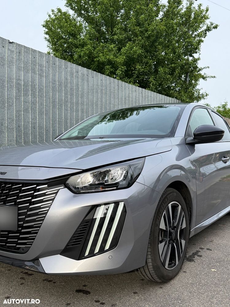Peugeot 208 1.2L e-DCS6 MHEV Allure - 14