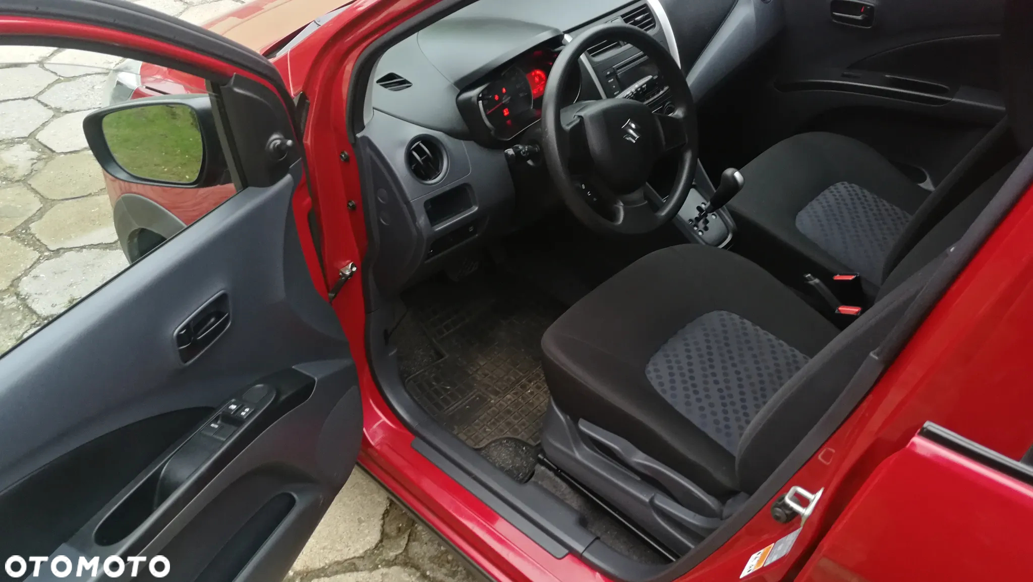 Suzuki Celerio 1.0 Comfort AGS - 9
