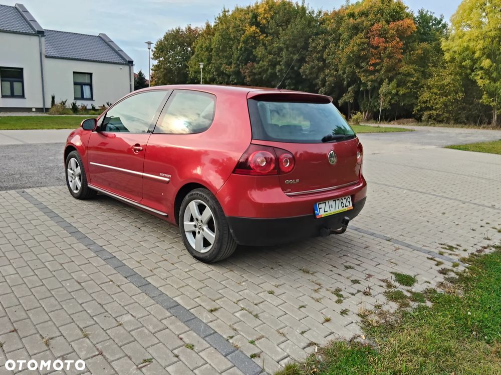 Volkswagen Golf 2008 photo 4