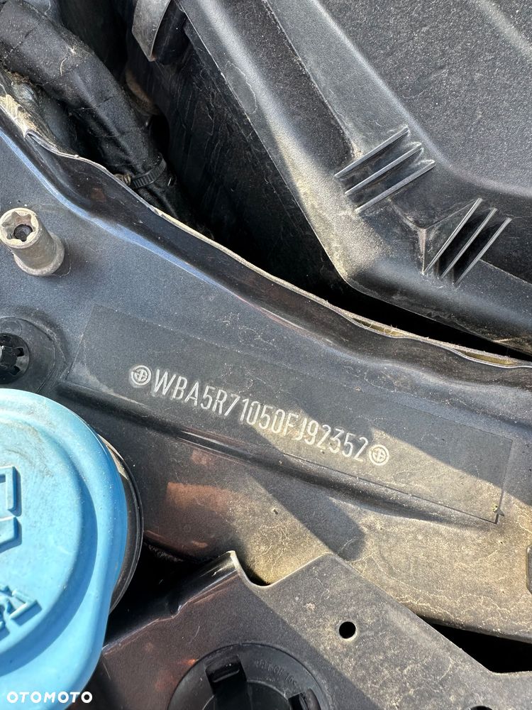 BMW Seria 3 330i xDrive M Sport sport - 13