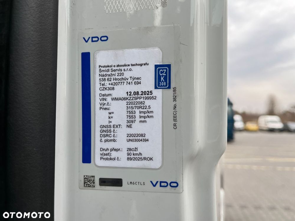 MAN TGX 18.470 4x2 BL SA - 32