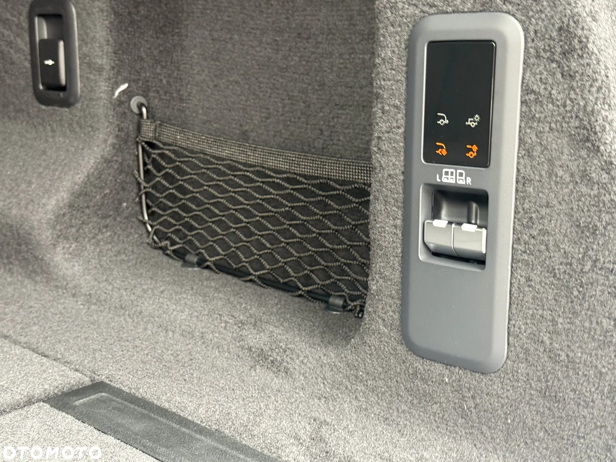Land Rover Range Rover Sport D350 Autobiography - 15