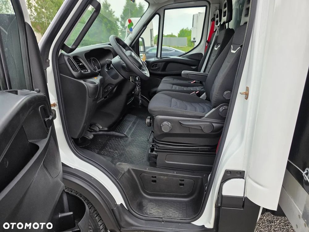 Iveco DAILY  35S16  12 PALET WINDA 1000 KG - 18