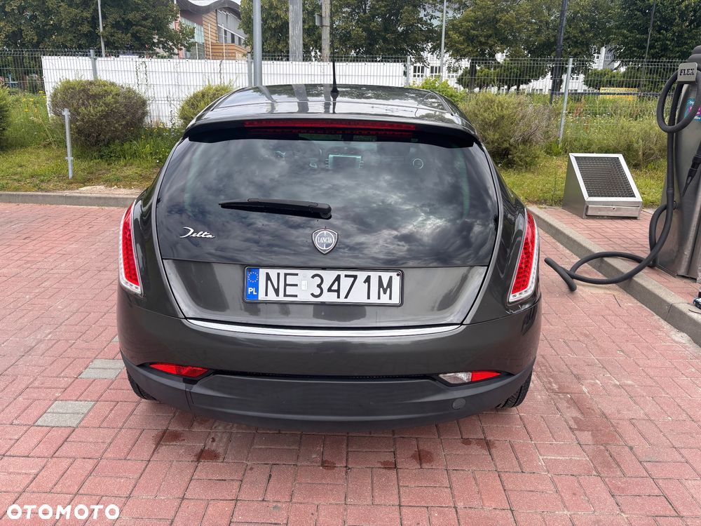 Lancia Delta 1.6 MJ Argento - 2