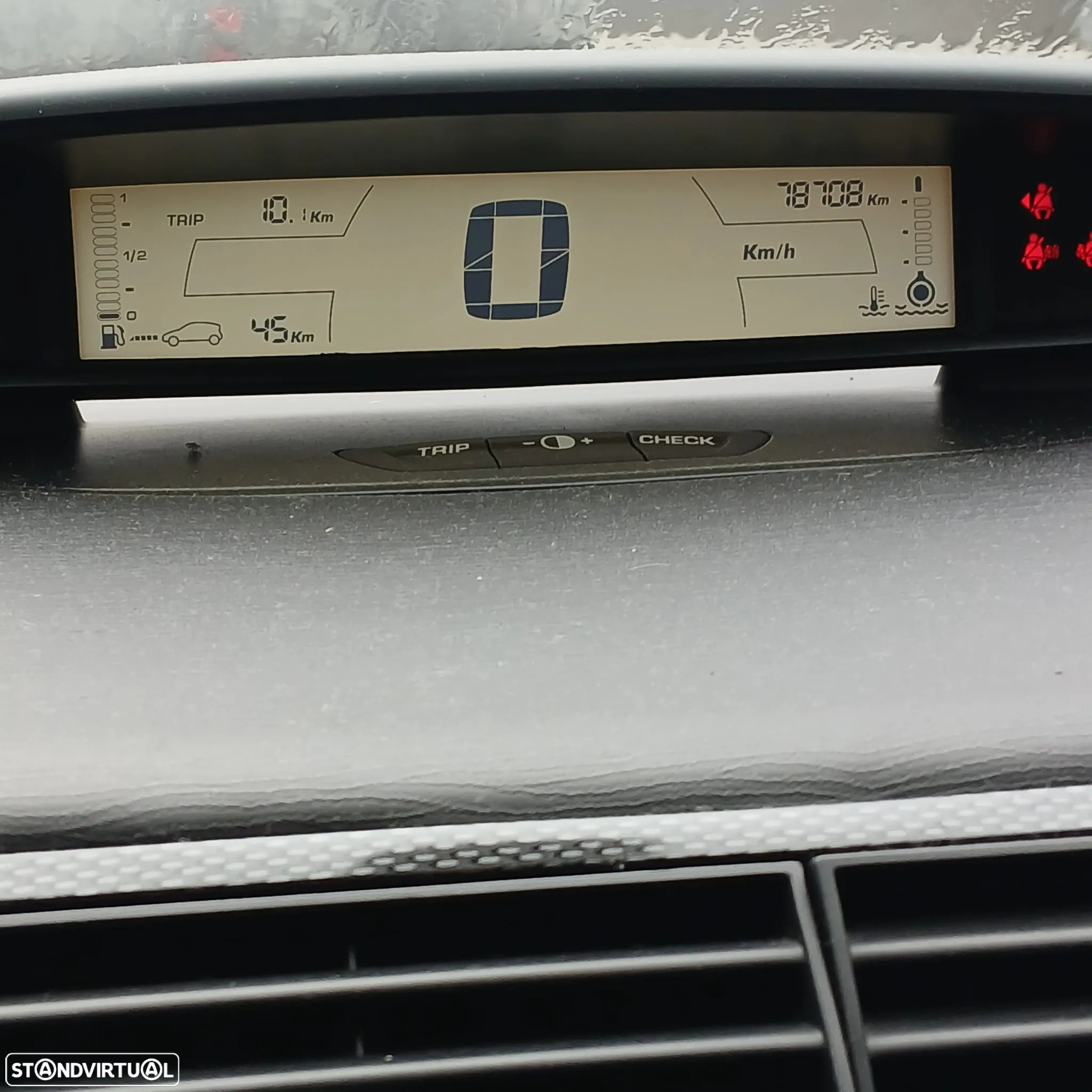 Citroen C4 I 1.4 16V de 2007 – Peças Usadas (9950) - 9