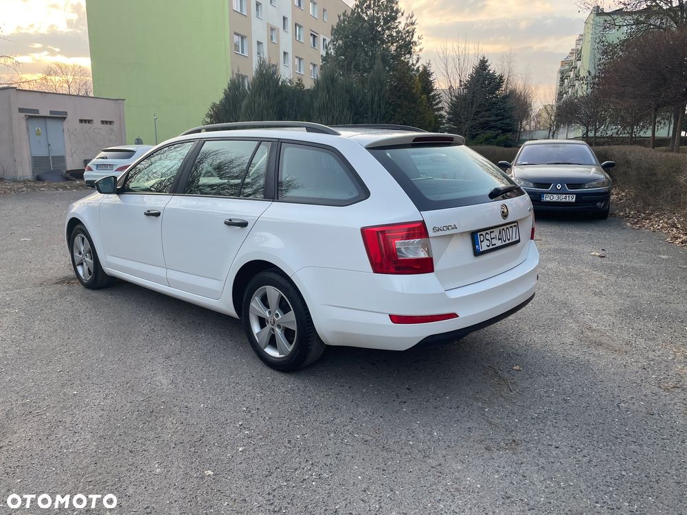 Skoda Octavia 1.6 TDI Ambition - 17