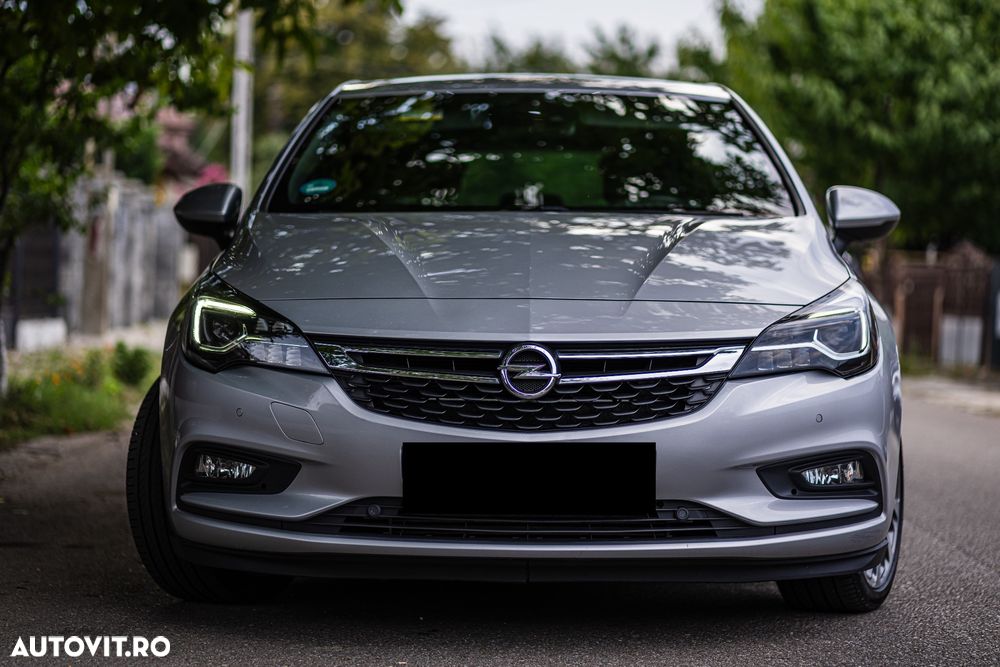 Opel Astra 1.6 BiTurbo D (CDTI) Start/Stop Dynamic - 2