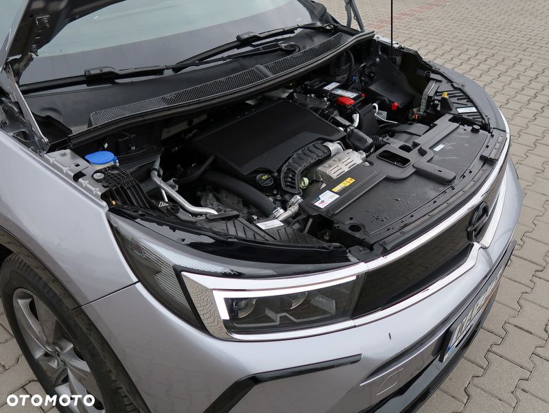 Opel Grandland 1.2 T GS S&S - 33