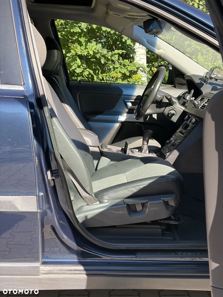 Volvo XC 90 2.5T Kinetic - 22