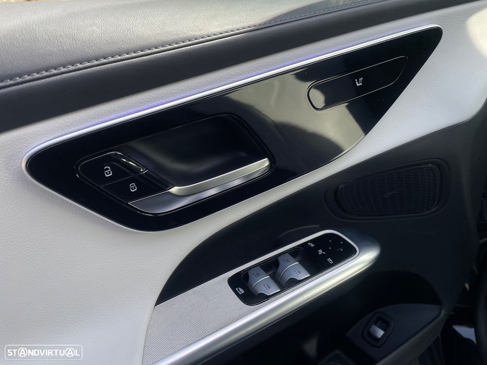 Mercedes-Benz GLC 300 de 4Matic - 22