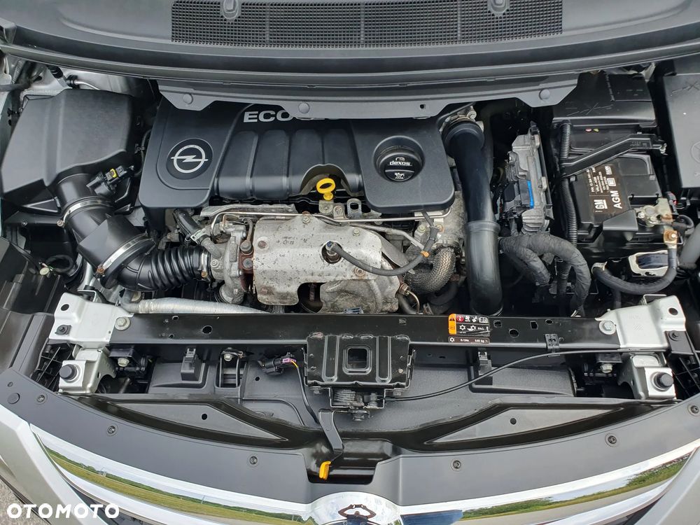 Opel Zafira - 24