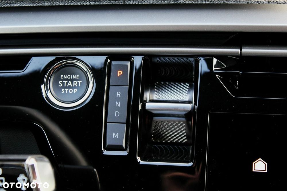 Peugeot 5008 1.2 PureTech mHEV Allure Pack S&S e-DCS6 - 22