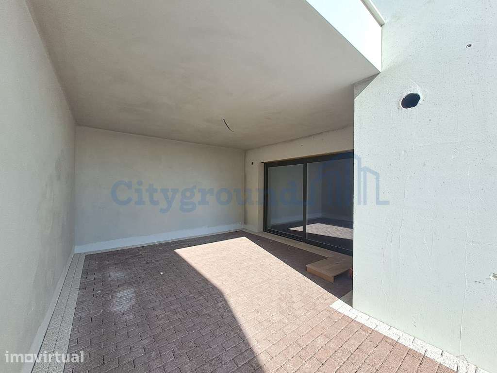 Moradia V3 com piscina e terraço a 5 minutos das praias - Grande imagem: 5/39