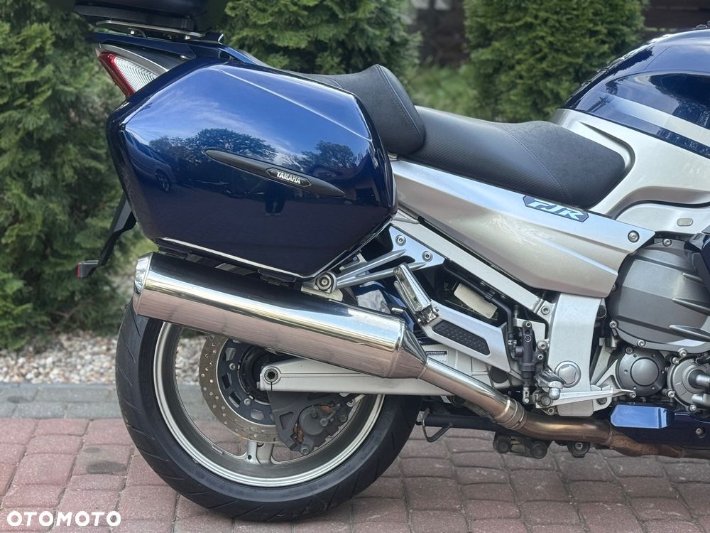 Yamaha FJR - 9