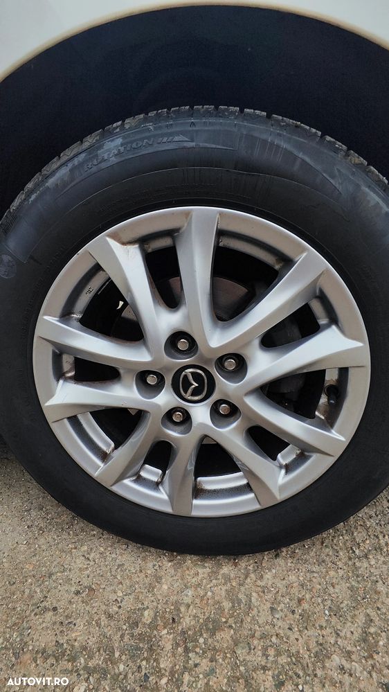 Mazda 3 - 7