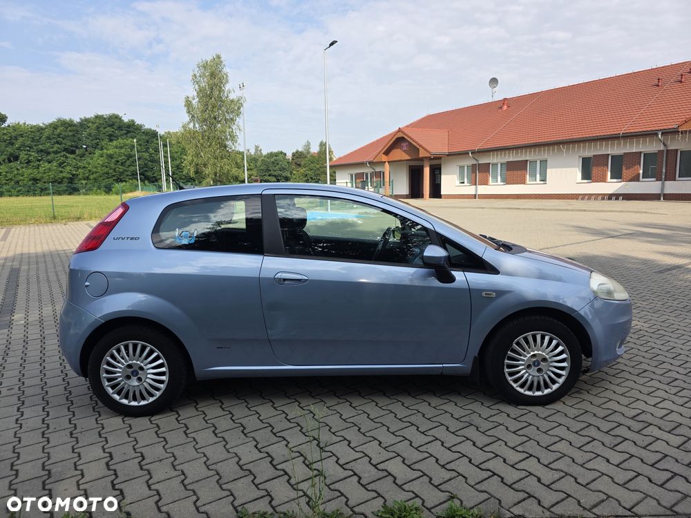 Fiat Punto - 5