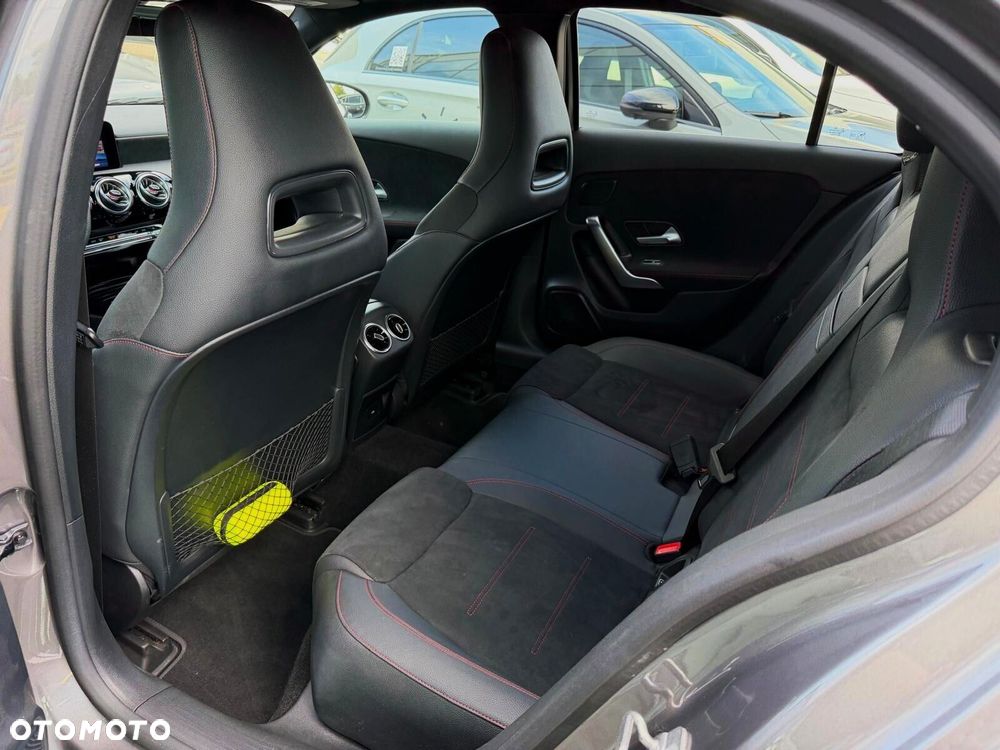 Mercedes-Benz Klasa A 200 AMG Line 7G-DCT - 19