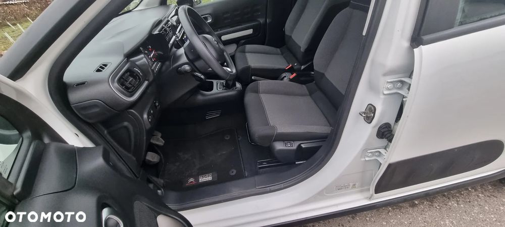 Citroën C3 Pure Tech (VTi) 82 Exclusive - 6