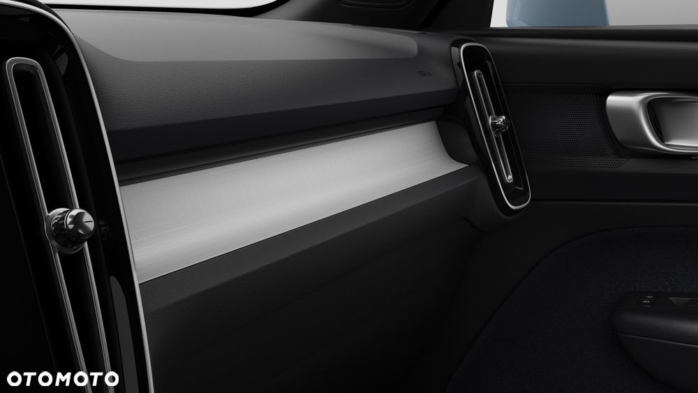 Volvo XC 40 B4 Core - 13