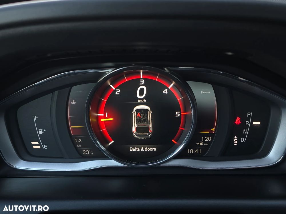 Volvo XC 60 - 13