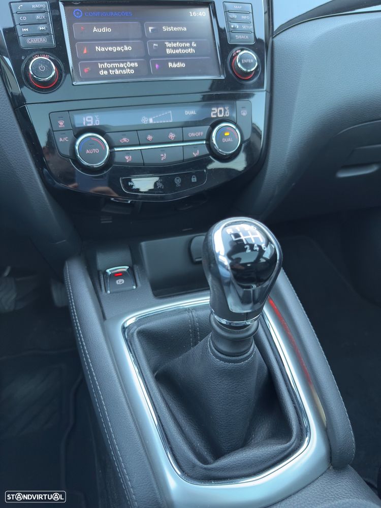 Nissan Qashqai 1.5 dCi Tekna Premium S - 22