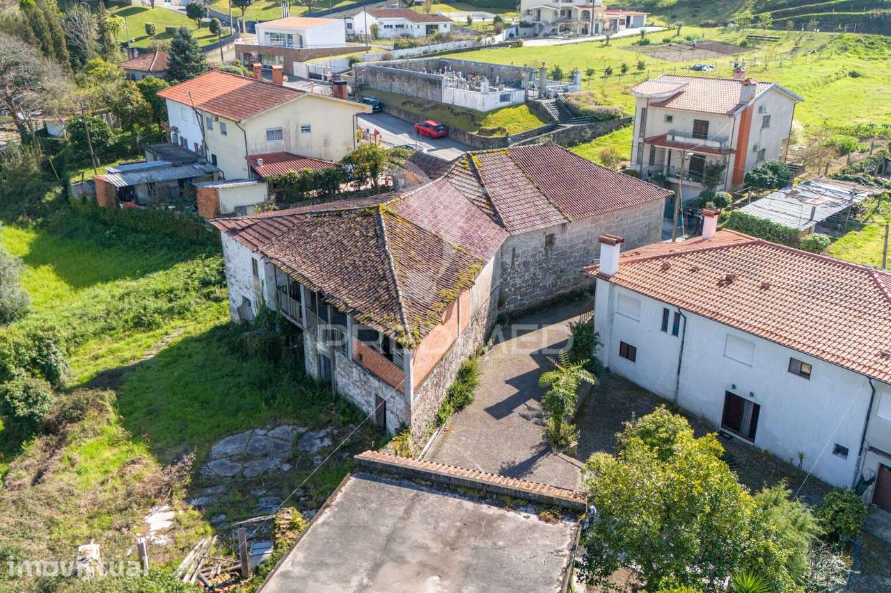 Quinta Rústica com 6 Hectares de Terreno em Moure, Póvoa de Lanhoso - Grande imagem: 4/15