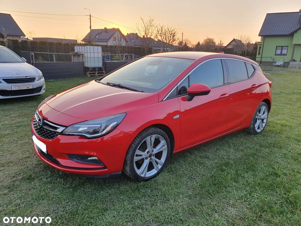 Volvo V40 T3 R-Design Kinetic - 2